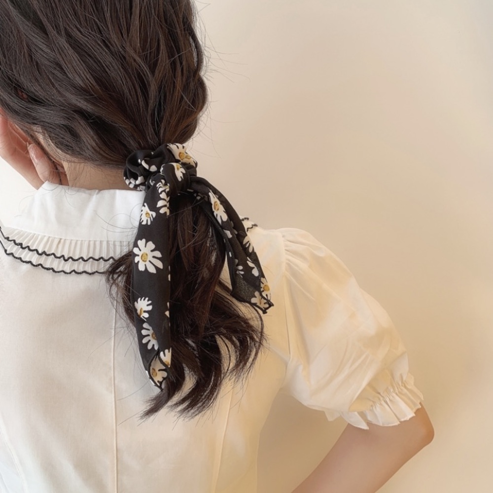 Daisy Ribbon Hair Tie Scrunchies - Picture 3 of 7